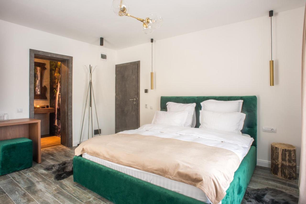 Sidharta Resort Obarsia-Lotrului Ngoại thất bức ảnh